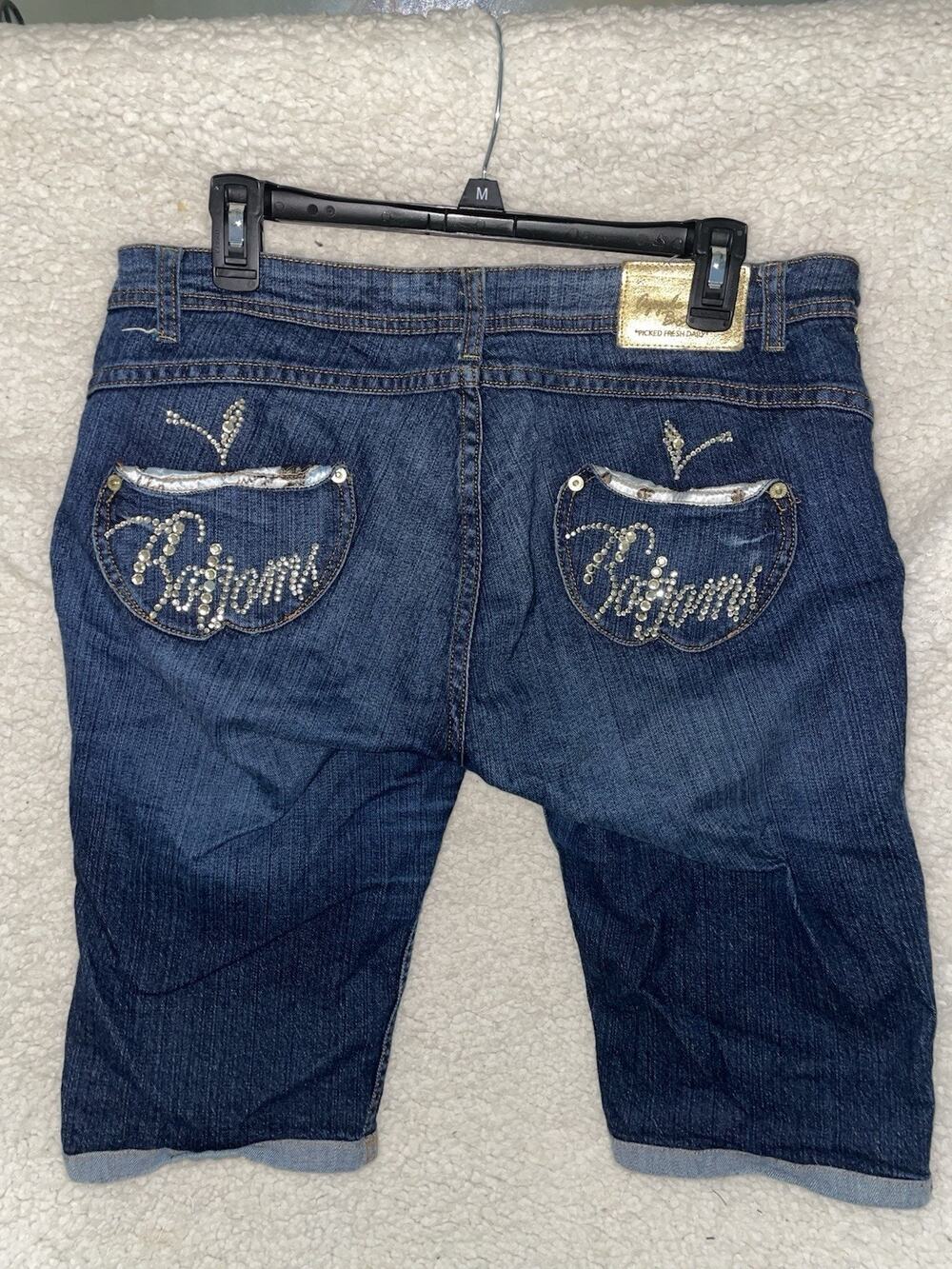 Vintage 90s Y2K Apple Bottoms Jean Shorts 11/12 Embroidered Apple Pockets
